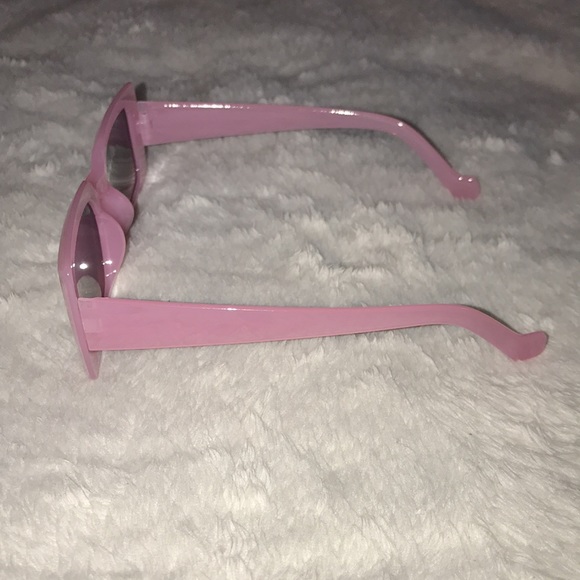 Rectangular Sunglasses - Picture 6 of 6